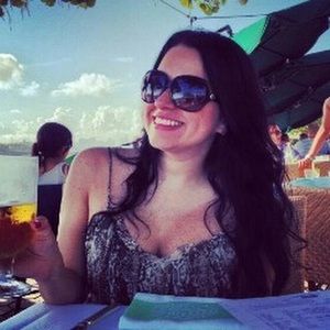 Meet your Posher, Marcela